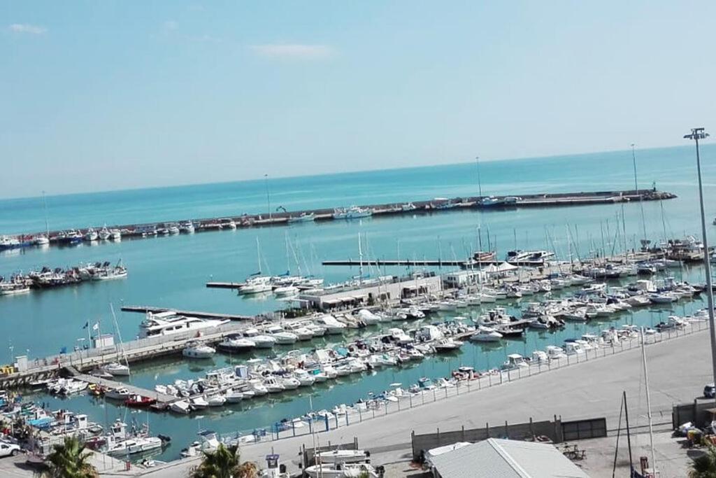 Hotel President San Benedetto del Tronto Exteriér fotografie